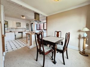 Kitchen Diner- click for photo gallery